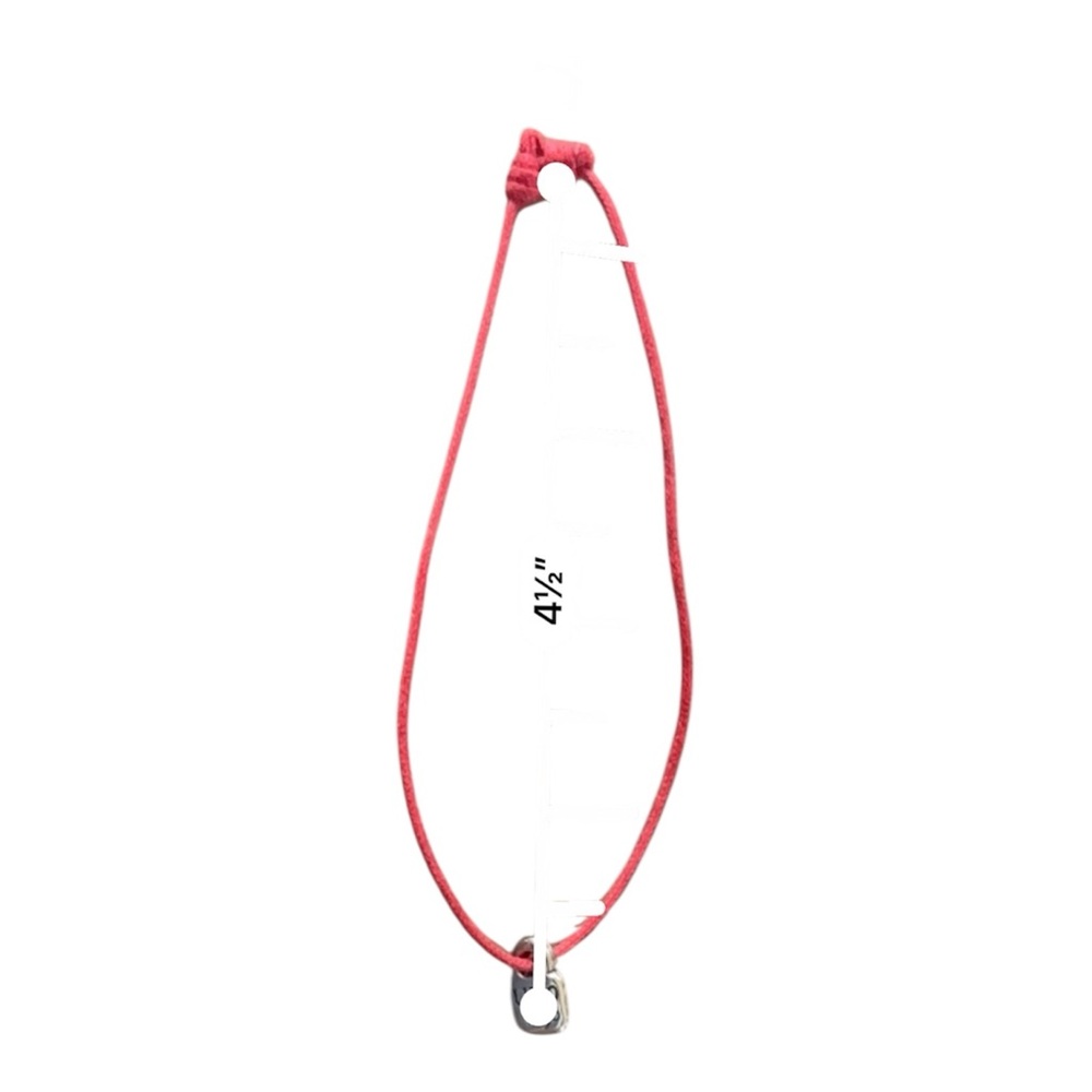 UNO de 50 Red Cord Bracelet Silver Charm Adjustable Unisex NWOT - Picture 3 of 3